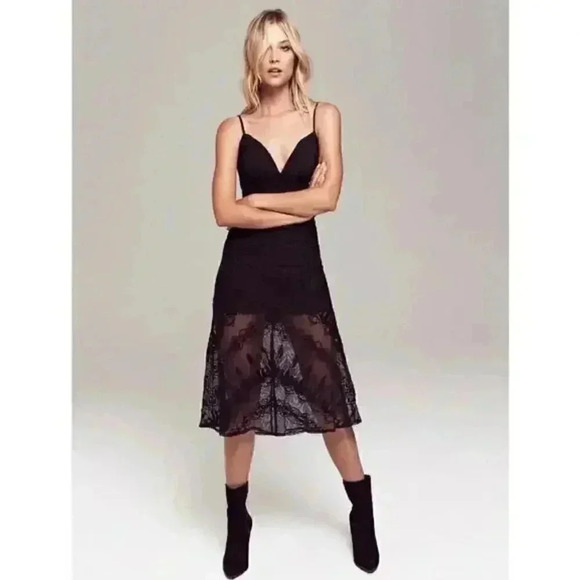 FREE PEOPLE In Love with this City Mesh Lace Overlay Midi Dress - Black - Size 6 - Picture 1 of 9